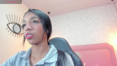 Snapshot of mayroberts chatting on February 11, 12:16 pm MAY online show from February 11, 12:16 pm