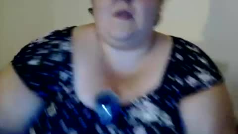 Snapshot of maysummerflower420 chatting on July 6, 12:51 am 10 100 online show from July 6, 12:51 am