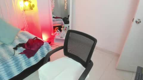 Mayu KIm online show from October 27, 7:07 pm