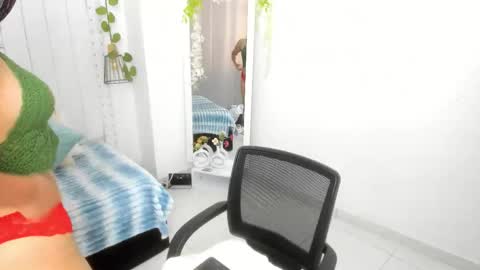 Mayu KIm online show from November 11, 7:36 pm