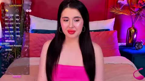 MayaLevi online show from April 26, 7:11 pm