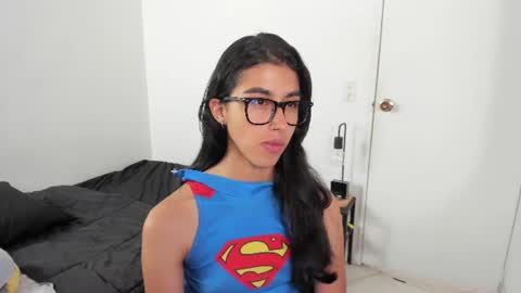 Snapshot of mazikeen_18 chatting on July 10, 1:47 pm mazikeen_18 online show from July 10, 1:47 pm