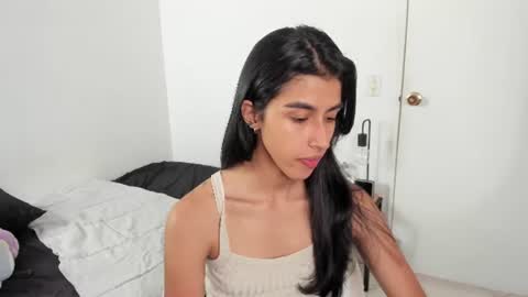 Snapshot of mazikeen_18 chatting on July 15, 1:38 pm mazikeen_18 online show from July 15, 1:38 pm