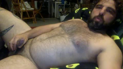 Snapshot of mazl0w chatting on June 16, 1:03 pm mazl0w online show from June 16, 1:03 pm