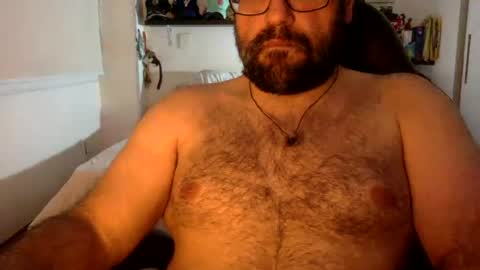 Snapshot of mbotve chatting on June 16, 1:30 am VzlaMan online show from June 16, 1:30 am