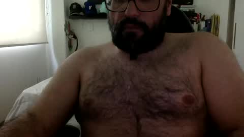 Snapshot of mbotve chatting on June 18, 5:39 pm VzlaMan online show from June 18, 5:39 pm