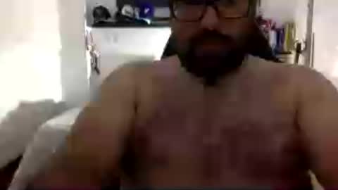 Snapshot of mbotve chatting on July 19, 3:21 am VzlaMan online show from July 19, 3:21 am