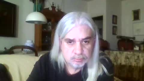 Manu online show from December 25, 2:35 am