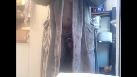 Snapshot of mccock16cm chatting on December 14, 10:13 am mccock16cm online show from December 14, 10:13 am