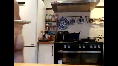 Snapshot of mccock16cm chatting on January 25, 12:26 pm mccock16cm online show from January 25, 12:26 pm