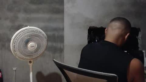 Mcgregor online show from November 29, 3:09 am