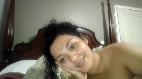 Snapshot of mckaela_19 chatting on June 21, 5:10 am mckaela_19 online show from June 21, 5:10 am