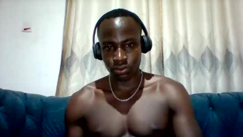 mclntz_bbc online show from October 13, 10:43 pm