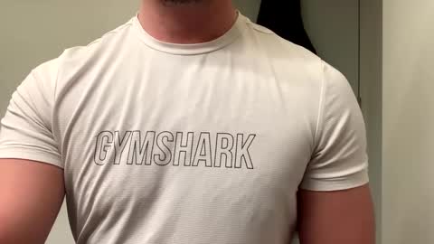 Snapshot of mcr8080 chatting on February 19, 6:00 am mcr8080 online show from February 19, 6:00 am