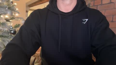 Snapshot of mcr8080 chatting on December 14, 9:14 am mcr8080 online show from December 14, 9:14 am