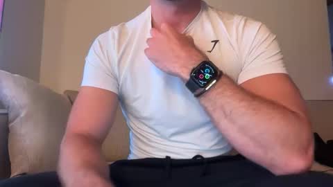 mcr8080 online show from February 8, 7:39 pm