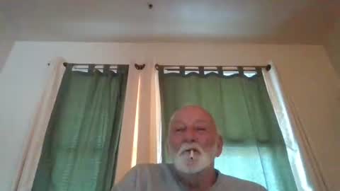 mdane99 online show from December 4, 9:12 pm