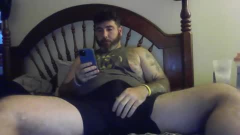 Snapshot of mdavis1six chatting on May 26, 12:06 am Davis online show from May 26, 12:06 am