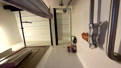 Snapshot of mdurand1137 chatting on November 9, 10:52 pm Dens cam online show from November 9, 10:52 pm