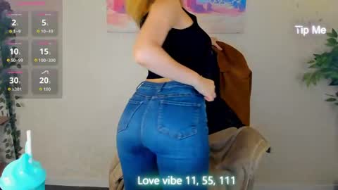 Melissa online show from May 1, 12:37 am