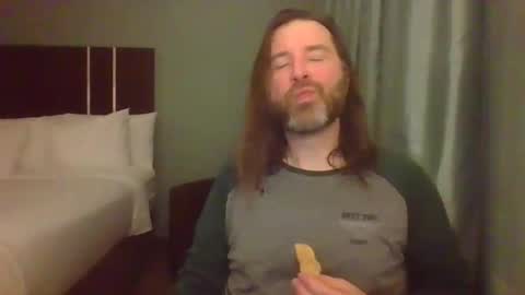 me2crazy online show from October 27, 1:53 am