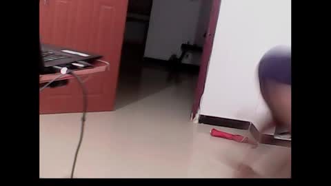 me_hai12 online show from December 7, 12:30 am