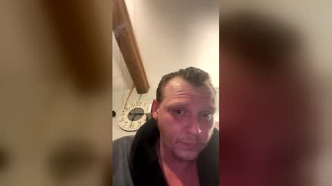 Snapshot of meatmallet2469 chatting on February 18, 3:24 am Meatmallet online show from February 18, 3:24 am