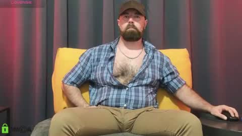 Snapshot of meaty_roll chatting on July 14, 1:19 am Meaty Roll online show from July 14, 1:19 am