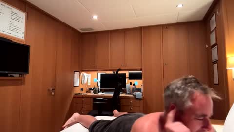 Snapshot of meau_lest chatting on October 18, 7:58 pm Meau Lest online show from October 18, 7:58 pm