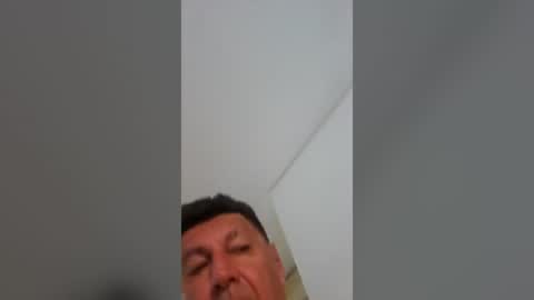 Snapshot of medeni62 chatting on June 19, 4:39 am medeni62 online show from June 19, 4:39 am
