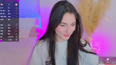 Dina online show from May 6, 9:09 pm