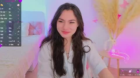 Dina online show from June 14, 4:42 pm