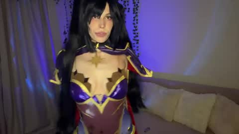Nicole online show from May 11, 6:38 pm