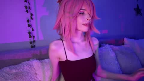 Nicole online show from May 24, 6:46 pm