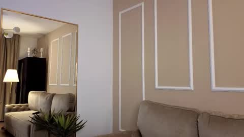 MedussaEyes online show from November 7, 9:48 pm