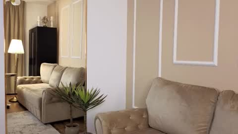 MedussaEyes online show from November 13, 8:52 pm