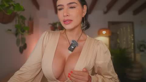 Andrea  online show from November 14, 11:53 am