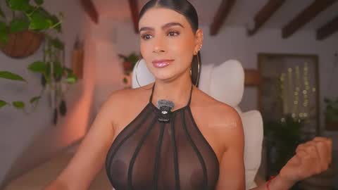 Andrea  online show from December 21, 11:50 am