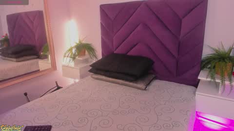 meeganfoox online show from February 9, 1:53 am