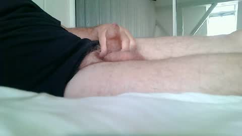 Snapshot of meforu21 chatting on June 26, 10:41 am meforu21 online show from June 26, 10:41 am