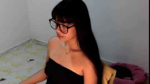 Snapshot of meg4nmiau chatting on May 10, 8:08 am Meg4n Miauuuu online show from May 10, 8:08 am