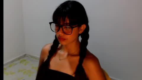 Snapshot of meg4nmiau chatting on June 14, 6:43 pm Meg4n Miauuuu online show from June 14, 6:43 pm