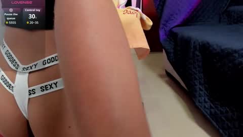 megaan_fooxxx online show from February 24, 2:37 pm