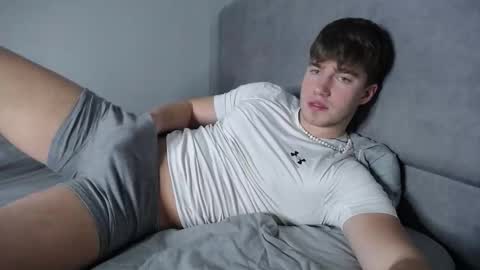 Snapshot of megamaxxxl chatting on January 7, 10:56 pm Max online show from January 7, 10:56 pm