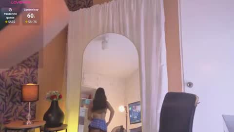 Snapshot of megan_al chatting on June 19, 2:21 pm emily online show from June 19, 2:21 pm