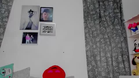 M E G A N online show from January 11, 6:24 pm