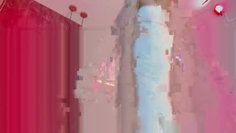 M E G A N online show from May 1, 6:23 pm