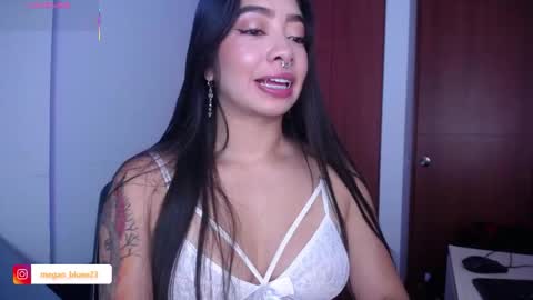 Megan Bluee online show from November 25, 2:17 pm