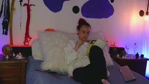 Snapshot of megan_brown4 chatting on September 24, 3:48 pm Megan online show from September 24, 3:48 pm