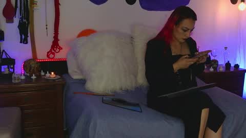 Snapshot of megan_brown4 chatting on September 27, 3:28 pm Megan online show from September 27, 3:28 pm